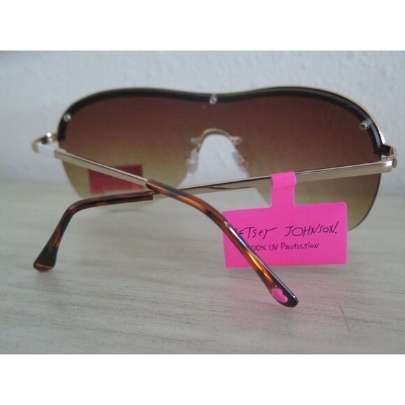 Betsey Johnson BJ442125 Women's Gold Frame/Tortoise Sunglasses - Picture 11 of 12